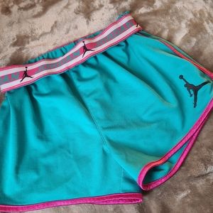 Girls Jordan athletic shorts, size XL